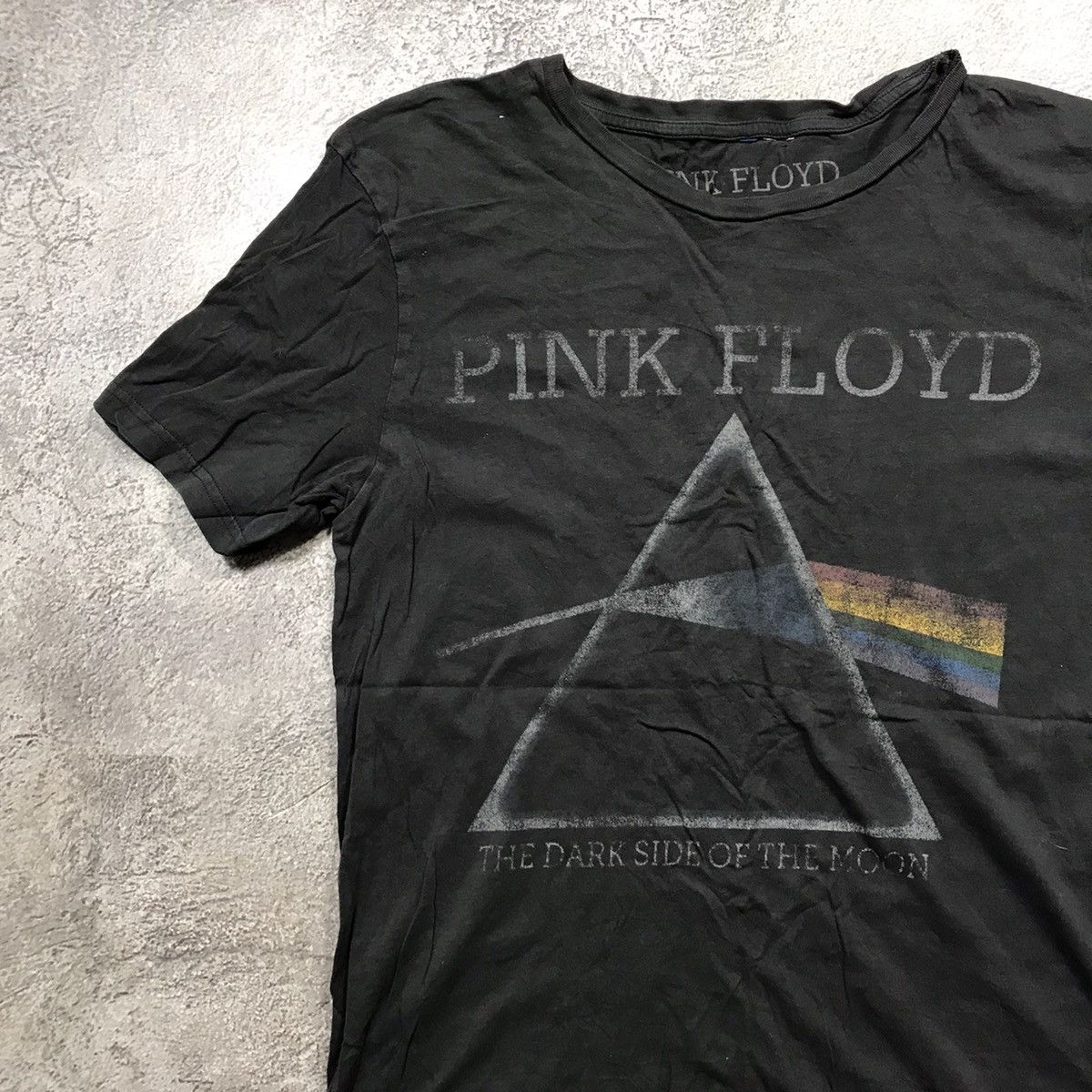 Vintage Vintage 90s Pink Floyd Sun Faded Band Tee Grunge Tapered L Size US L / EU 52-54 / 3 - 2 Thumbnail