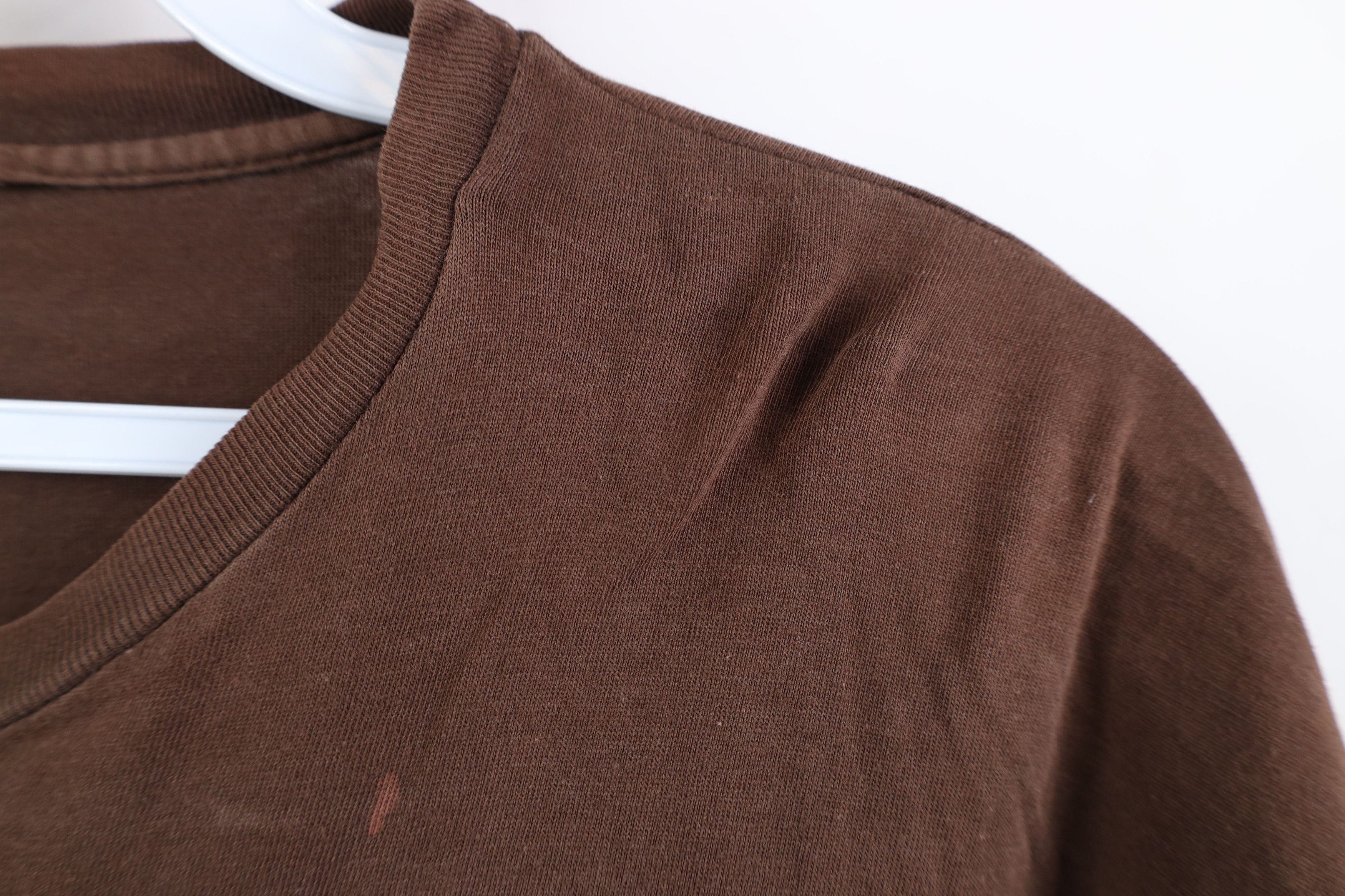 Vintage Vintage 90s Streetwear Short Sleeve T-Shirt Chocolate Brown Size US L / EU 52-54 / 3 - 4 Thumbnail