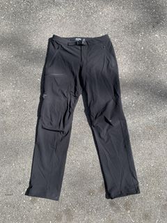 Men's Arc'Teryx Casual Pants | Grailed