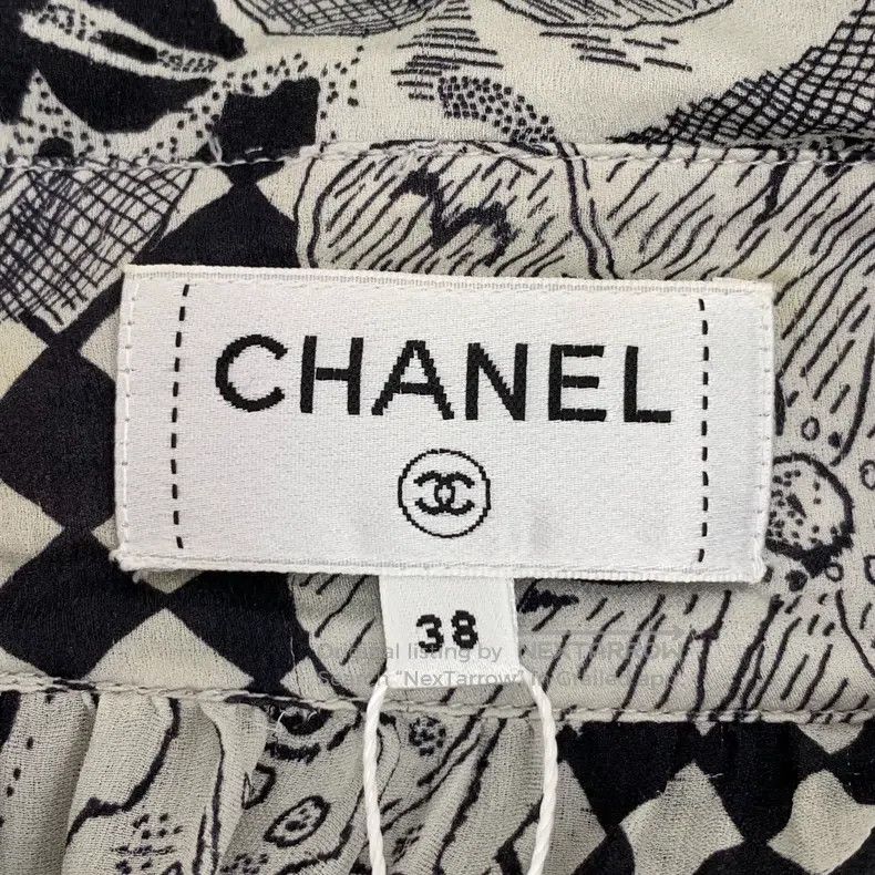 Chanel Chanel Gray camelia graffiti printed silk lapel long-sleev Size XS / US 0-2 / IT 36-38 - 5 Thumbnail