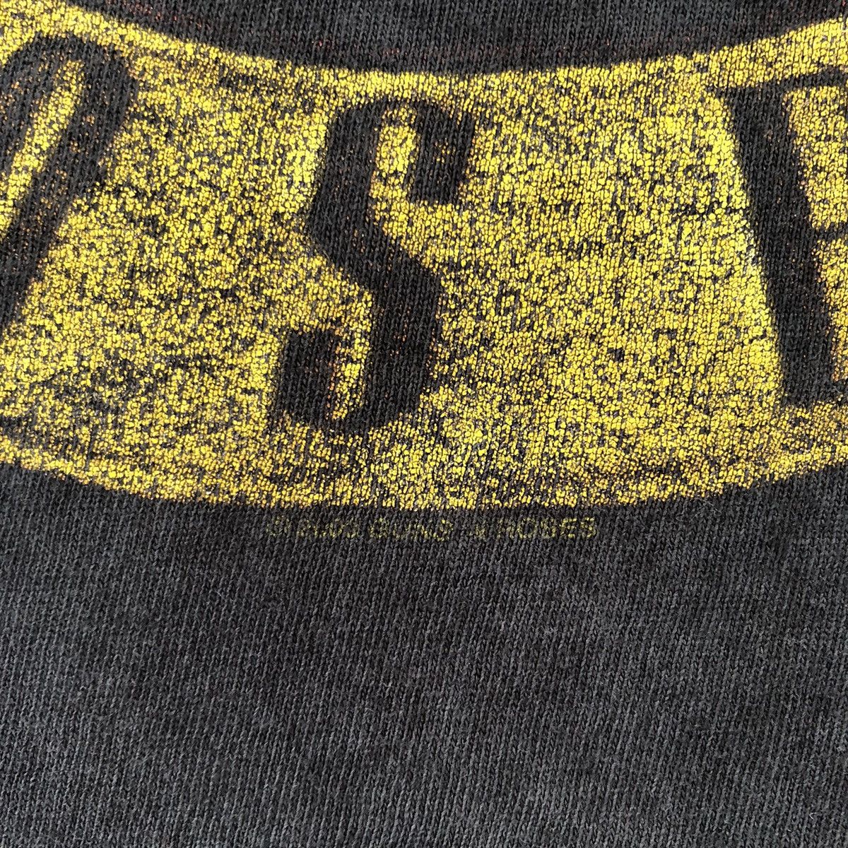 Band Tees Vintage 2000 Guns N Roses Distressed T Shirt Size US XXL / EU 58 / 5 - 7 Thumbnail