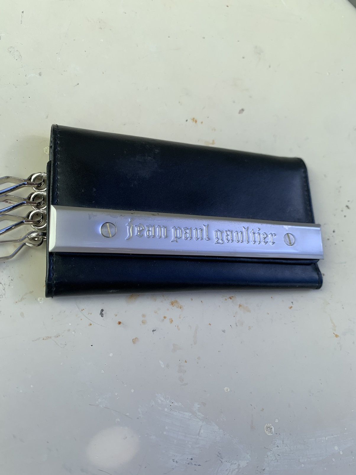 Jean Paul Gaultier Embossed Logo Metal Plate Keyholder Size ONE SIZE - 2 Thumbnail