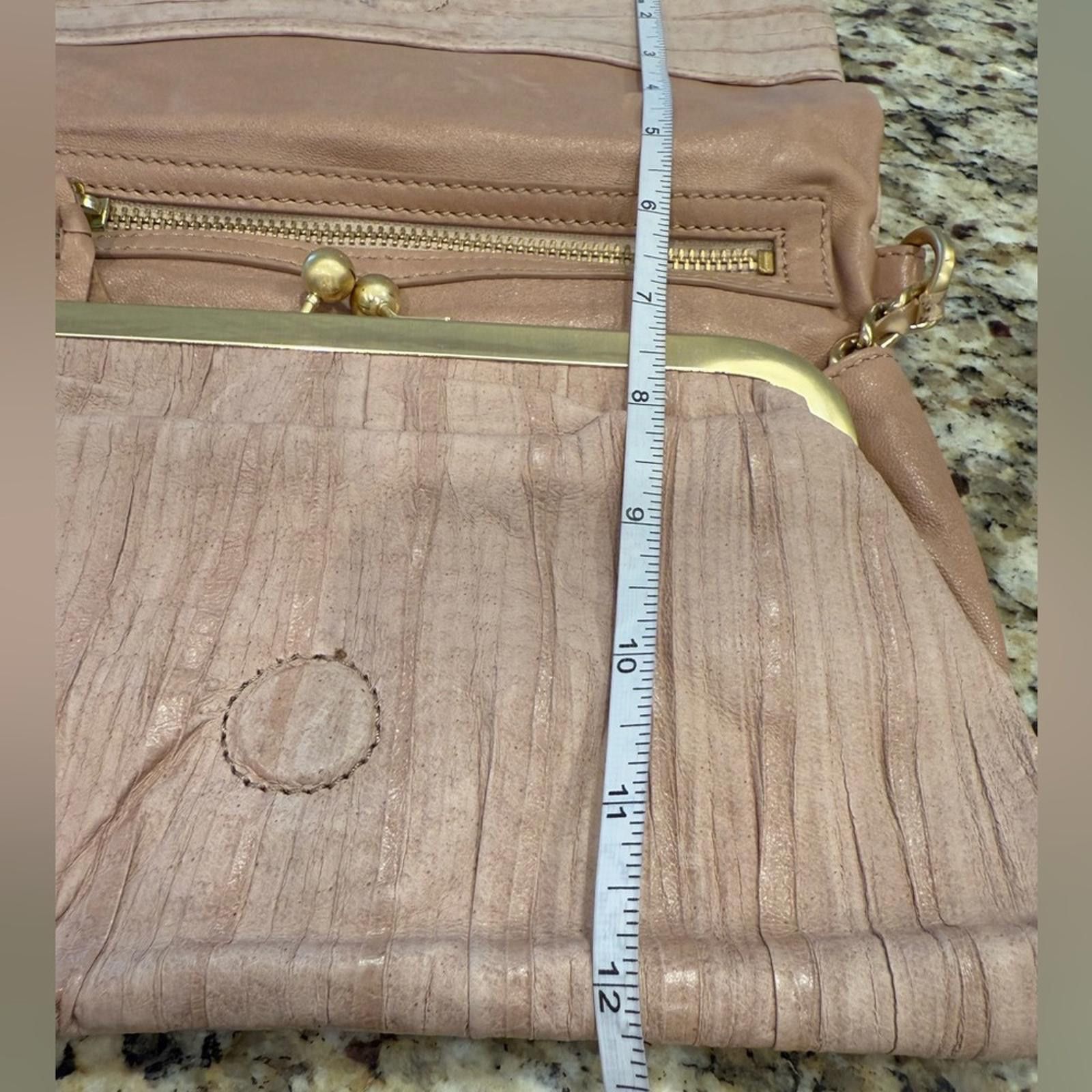 Other Pink leather clutch shoulder bag gold chain & floral Size ONE SIZE - 12 Thumbnail