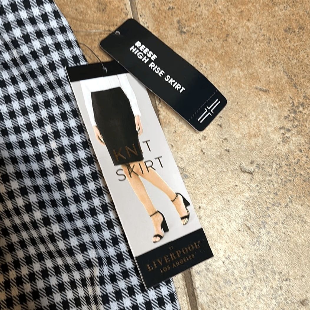Vintage Liverpool Skirt Knit Midi Black 6P NWT Petite Women Pencil Straight Checkered 6P NWT Black White? Size 28" / US 6 / IT 42 - 2 Thumbnail