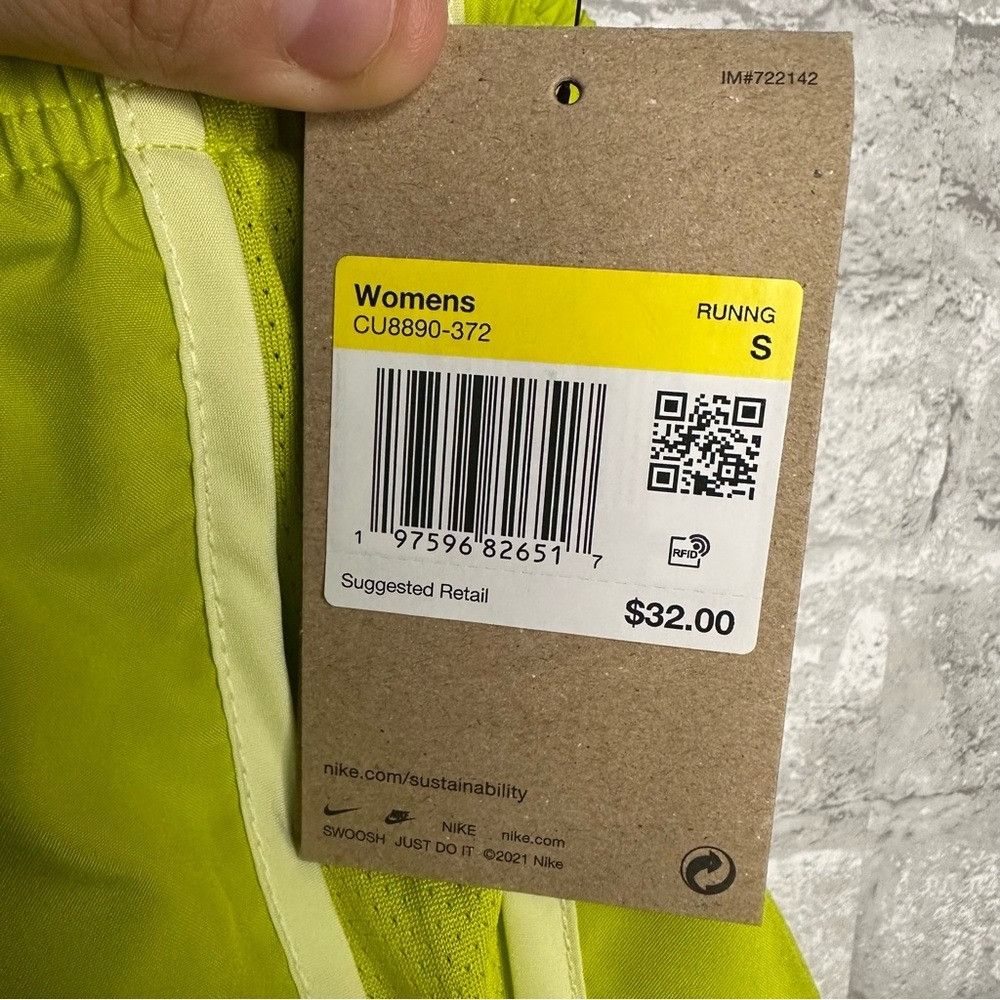 Nike Nike Women Dri-FIT Tempo Mid-Rise Brief-Lined Running Shorts Size 26" / US 2 / IT 38 - 15 Thumbnail