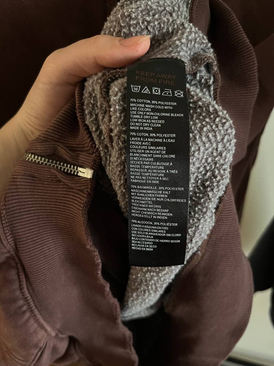 Urban Outfitters Brown Zip-Up Hoodie with Star Patch Size XL / US 12-14 / IT 48-50 - 4 Thumbnail