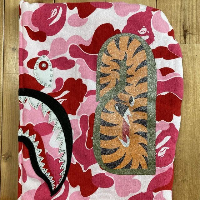 Bape BAPE ABC Camo Pink Crystal Stone Shark Full Zip Hoodie APE Size S / US 4 / IT 40 - 5 Thumbnail