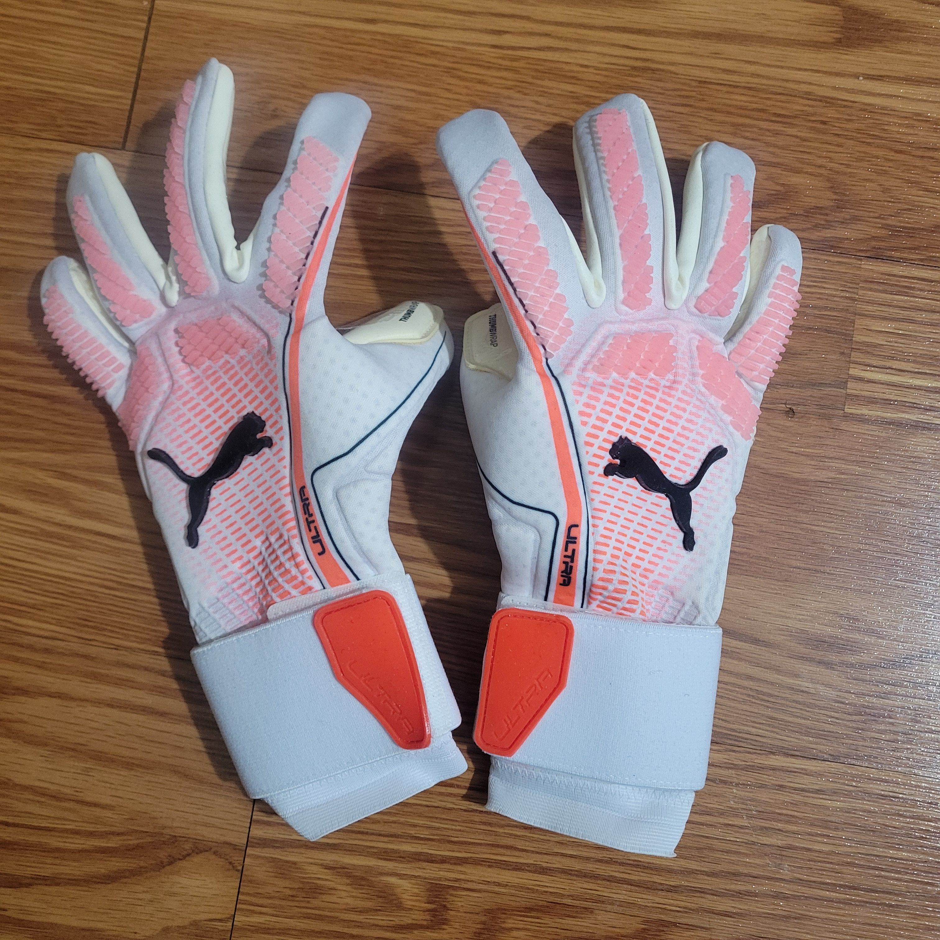 Puma PUMA Football Soccer Ultra Hybrid GoalKeeper Gloves White 8 Size ONE SIZE - 6 Thumbnail