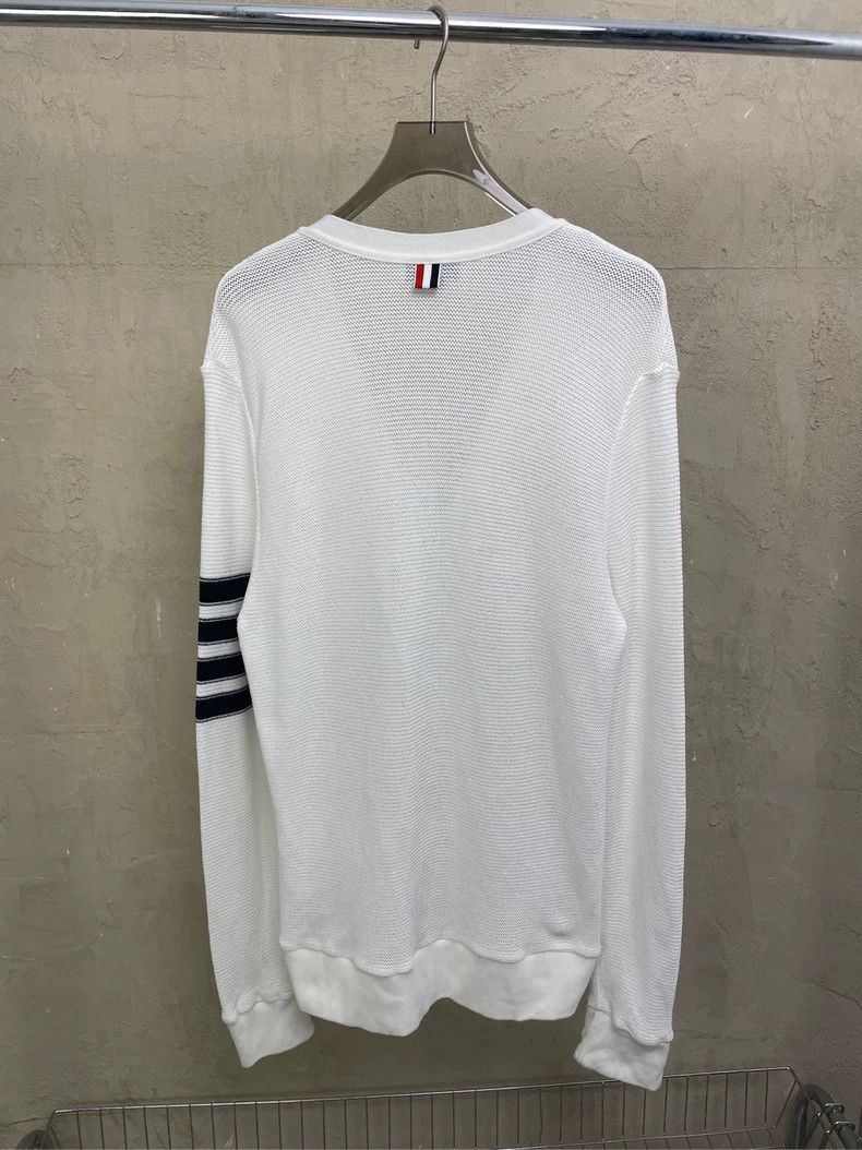 Thom Browne Thom browne White four-stripe knitted cardigan jacket 2504- Size US XL / EU 56 / 4 - 2 Thumbnail