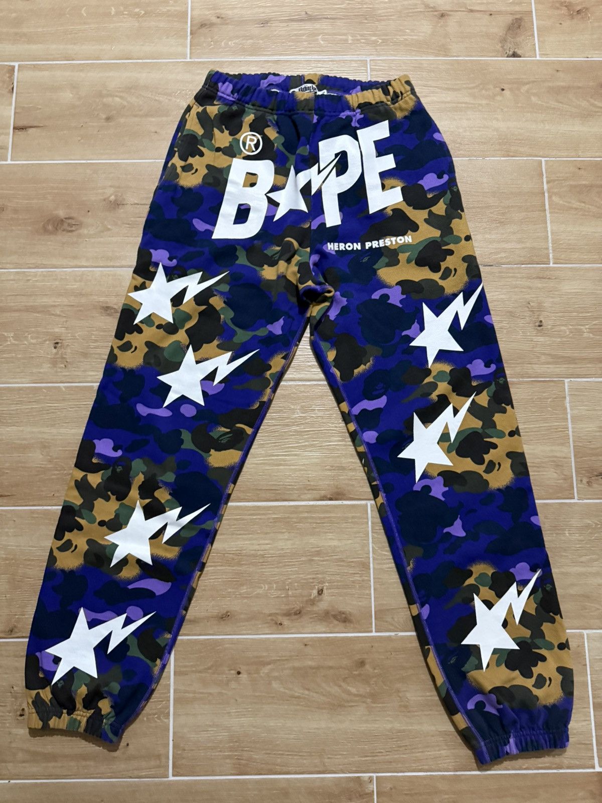 Bape × Heron Preston BAPE x Heron Preston Multi Color Star Sweatpants Size US 30 / EU 46 - 1 Thumbnail
