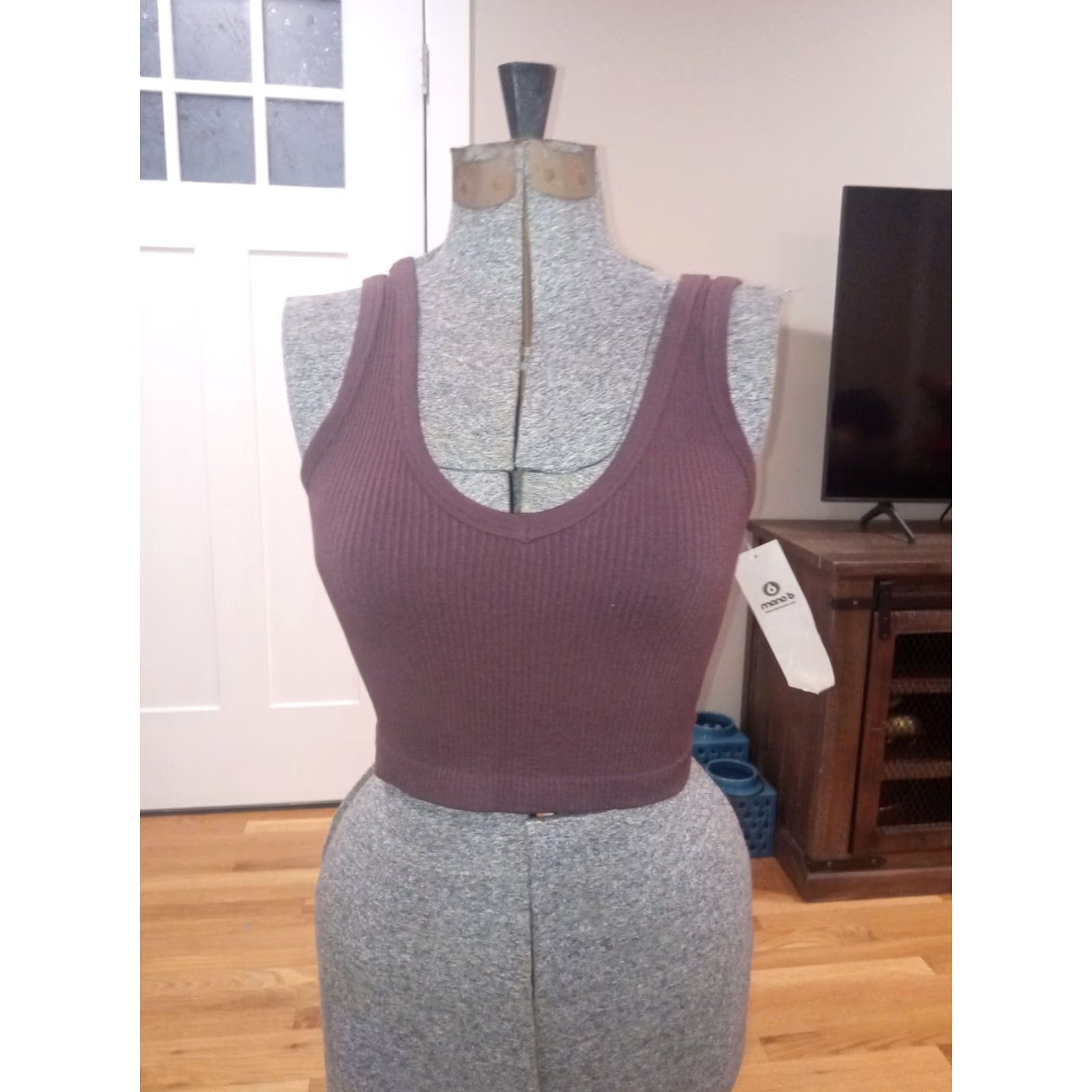 Vintage Mono B Effortless Ribbed Tank Cropped Tank Women M Black Folded Ribbed Activewear NWT Size ONE SIZE - 3 Thumbnail