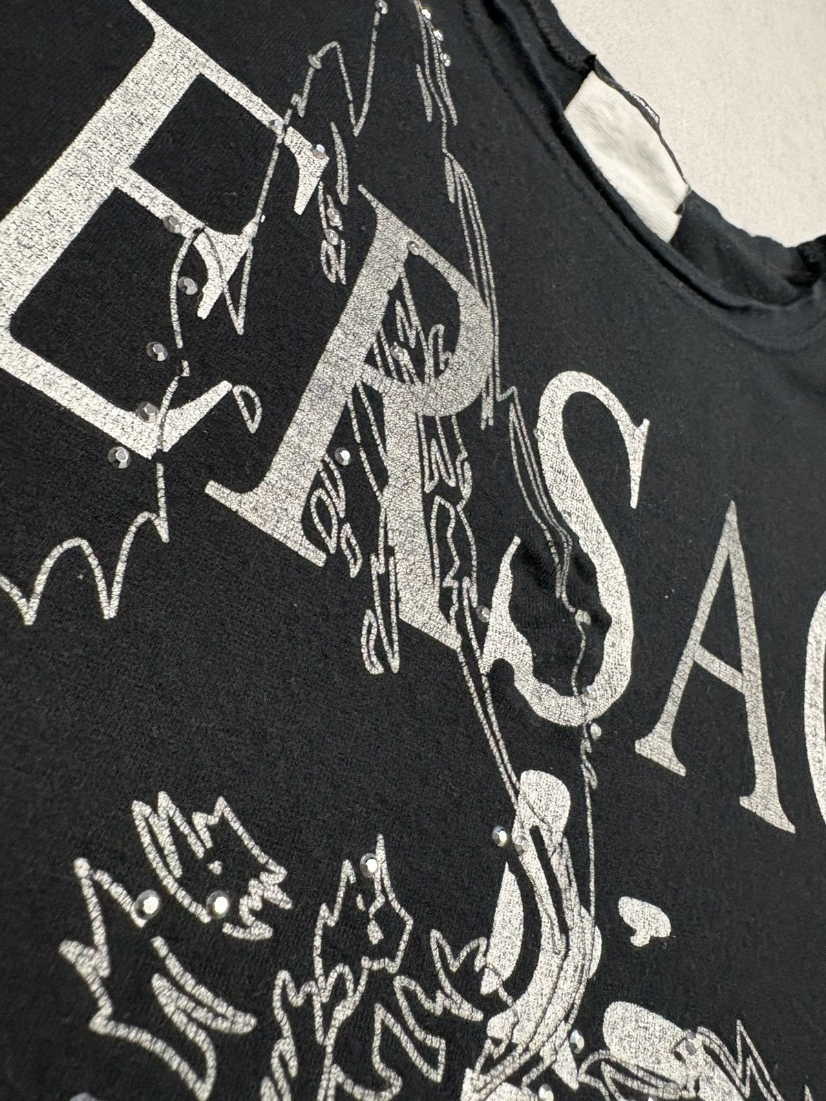 Versace Versace Classic Archive 90s Crystal Graphic T Shirt Vintage Size M / US 6-8 / IT 42-44 - 11 Thumbnail