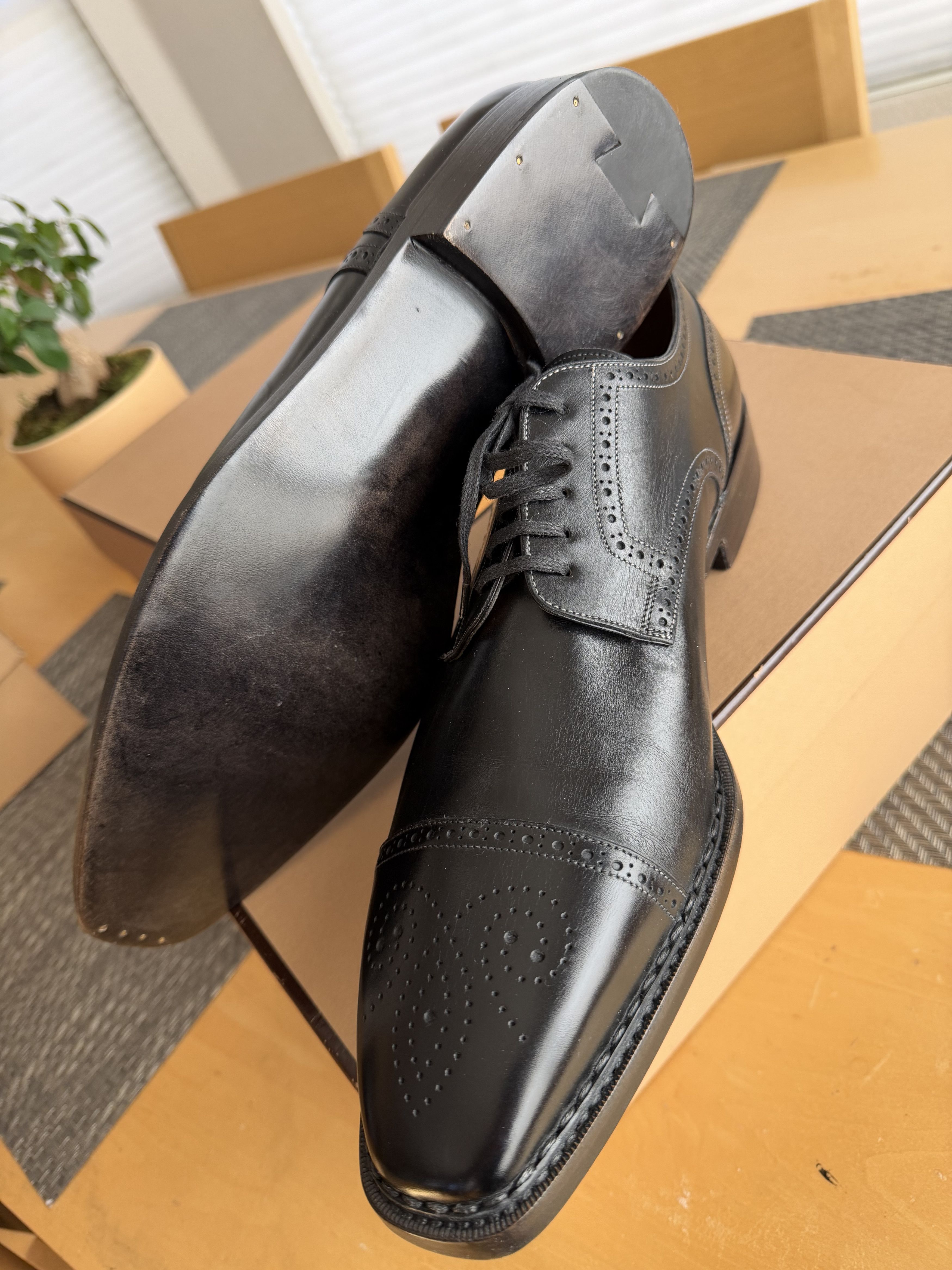 Santoni Santoni Oxford Brogues shoes US 13 Mint in the Box Size US 13 / EU 46 - 1 Thumbnail