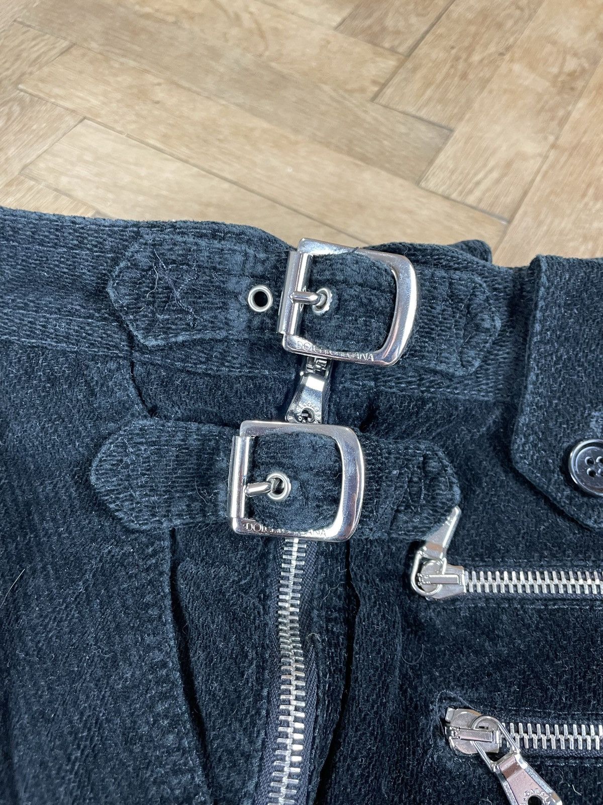 Dolce & Gabbana Dolce & Gabbana AW2006 Buckle Zipper Corduroy Bondage Pants Size US 28 / EU 44 - 11 Thumbnail