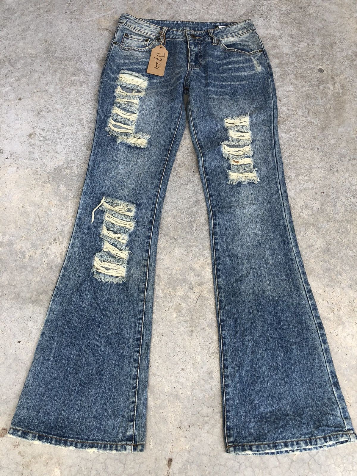 If Six Was Nine Japanese Dear Heart Flared Jeans Distressed Jeans Size US 29 - 1 Thumbnail