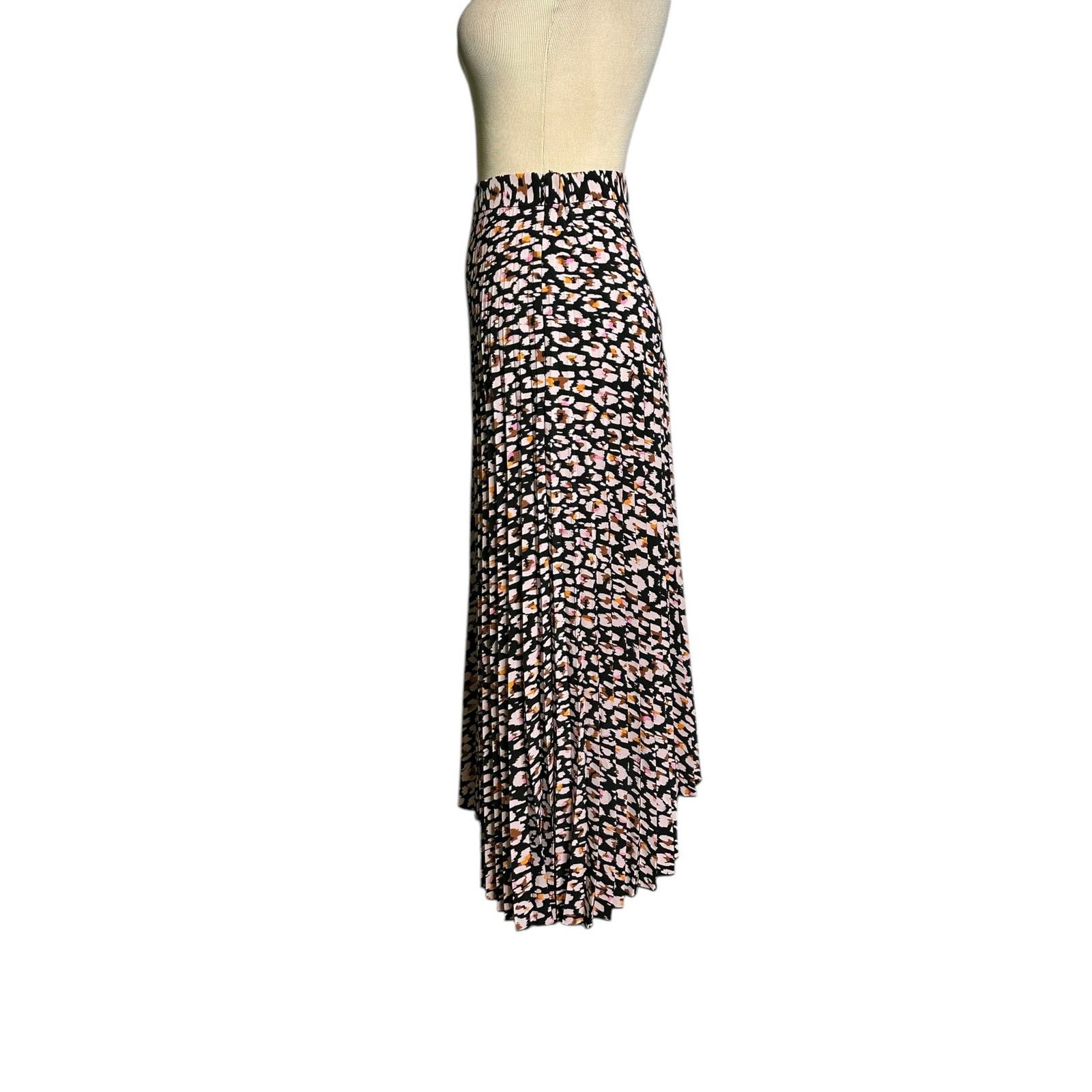 Sanctuary Sanctuary black cream floral pleated midi skirt size large Size 30" / US 8 / IT 44 - 7 Thumbnail