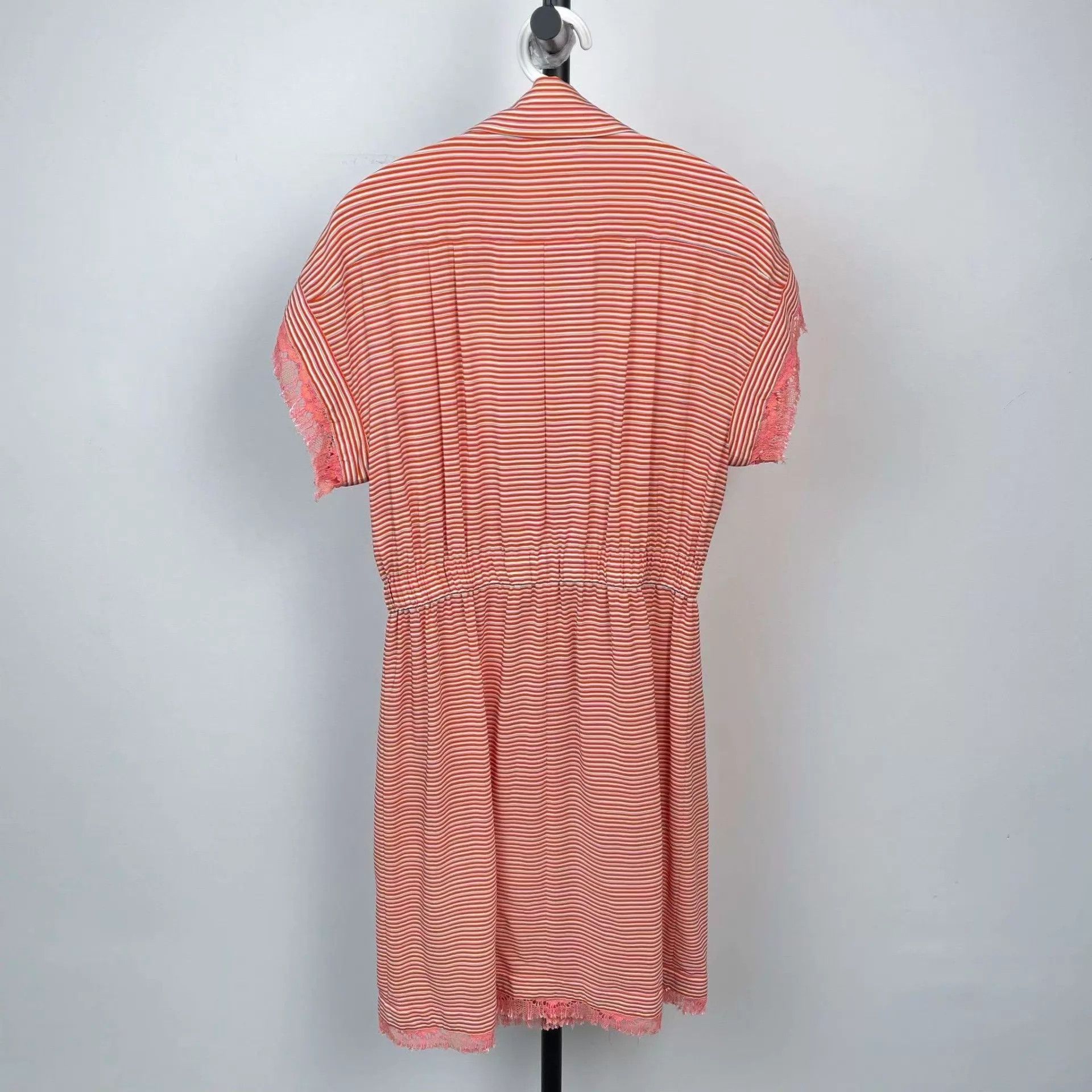 Chanel Chanel Silk 19s Red & White Colorblock Dress 40 Size M / US 6-8 / IT 42-44 - 2 Thumbnail