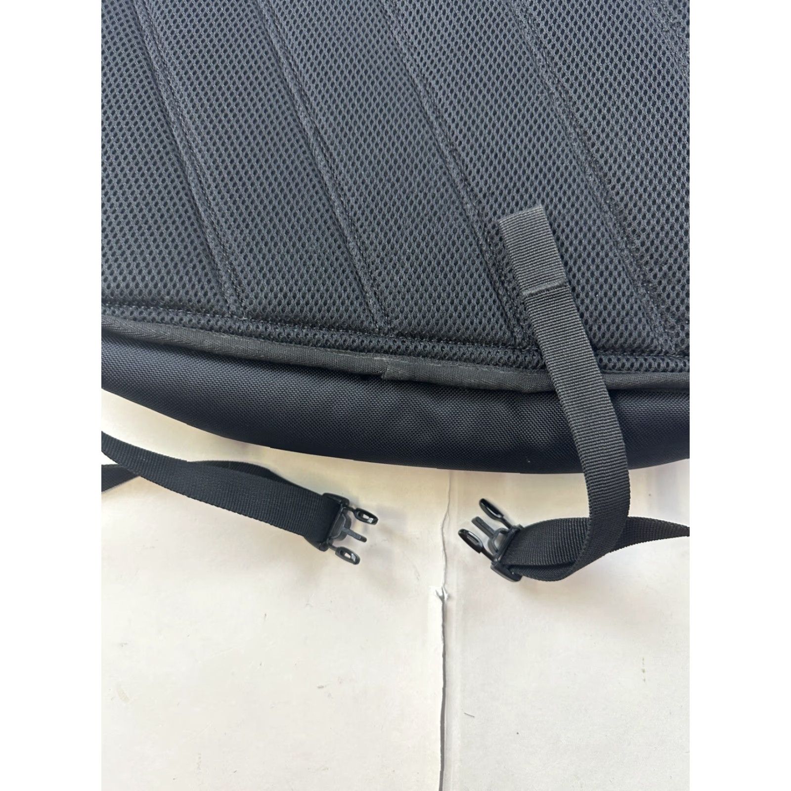 Vintage Columbia Messenger Bag Adult Black Laptop Sleeve Shoulder Size ONE SIZE - 7 Thumbnail