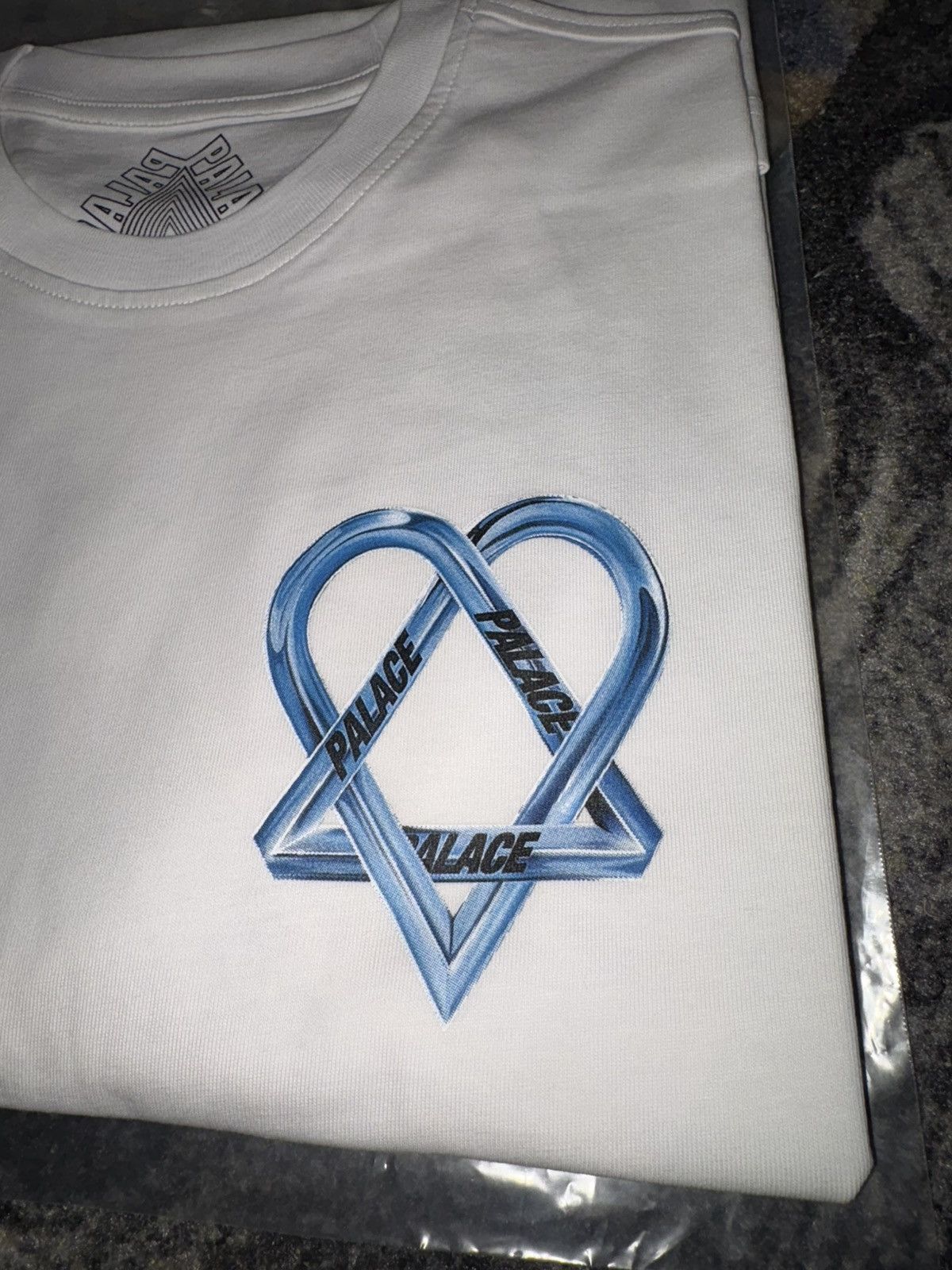 Palace Palace Tri Gram T-Shirt White Size US M / EU 48-50 / 2 - 3 Thumbnail