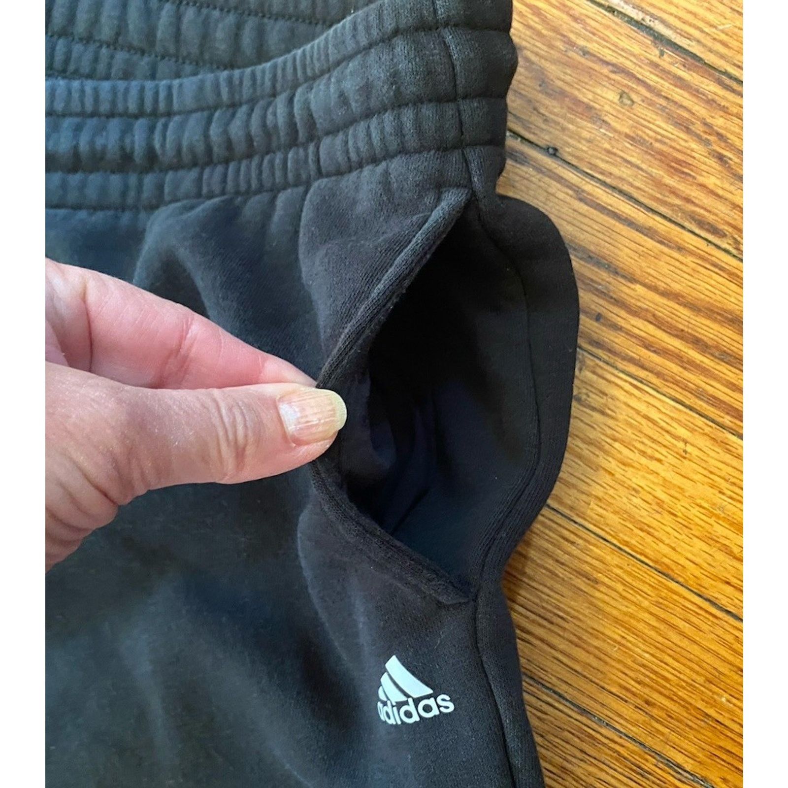 Adidas Adidas Joggers Sweatpants Men’s Women’s XL Black Pockets Size US 36 / EU 52 - 2 Thumbnail