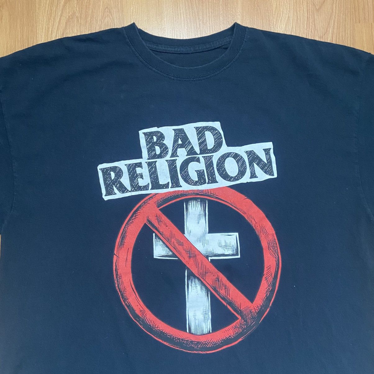 Band Tees Bad Religion The Vox Populi Tour 2016 Band T-Shirt Men’s XXL Size US XXL / EU 58 / 5 - 3 Thumbnail
