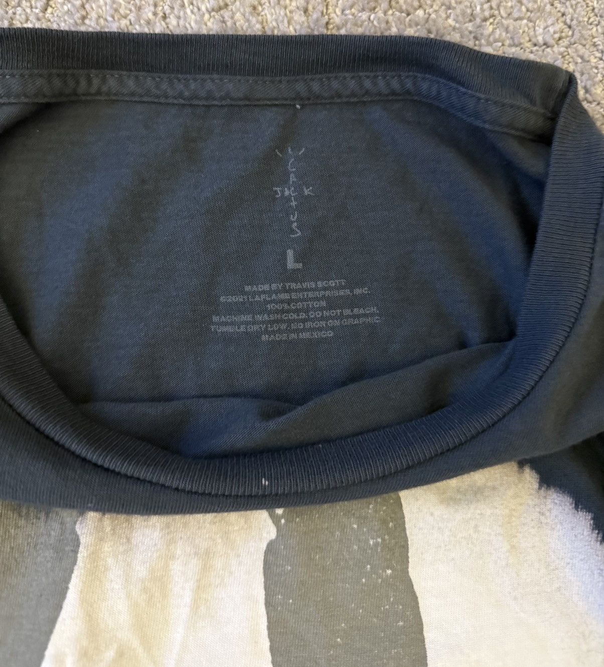 Fragment Design × Kaws × Travis Scott Travis Scott x Kaws x Fragment Long Sleeve Tee Size US L / EU 52-54 / 3 - 3 Thumbnail