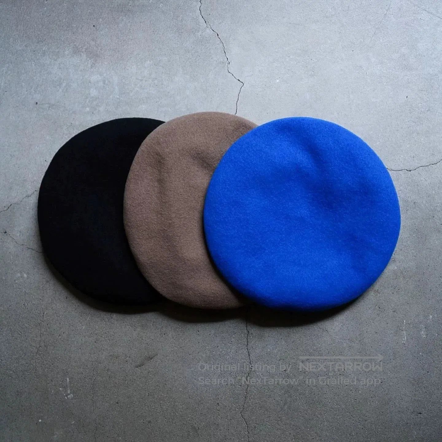 THE H.W.DOG&CO. H.W.DOG Wool Round. Size ONE SIZE - 3 Thumbnail