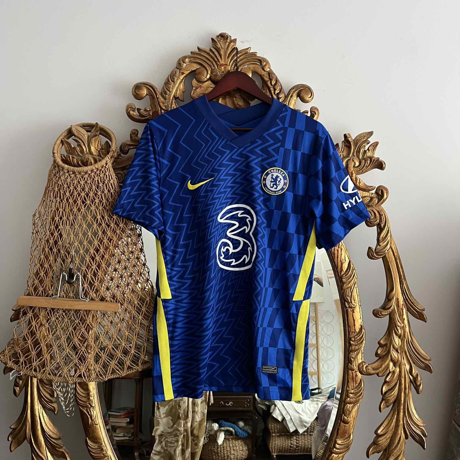 Nike Nike Chelsea 20/21 Home Soccer Kit Size Medium Size US M / EU 48-50 / 2 - 1 Thumbnail