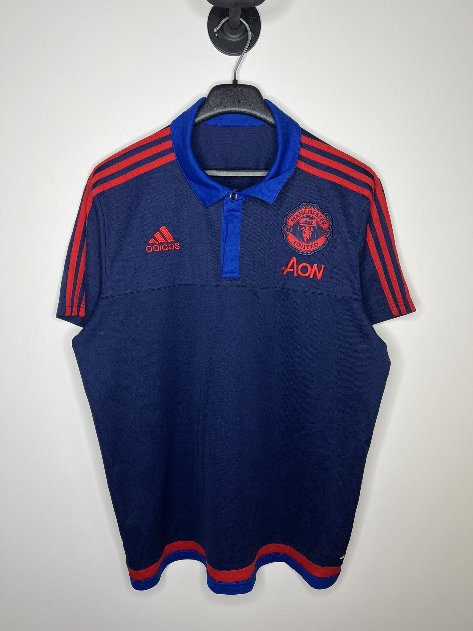 Adidas MANCHESTER UNITED 2015 TRAINING FOOTBALL SHIRT SOCCER JERSEY Size US XL / EU 56 / 4 - 1 Thumbnail