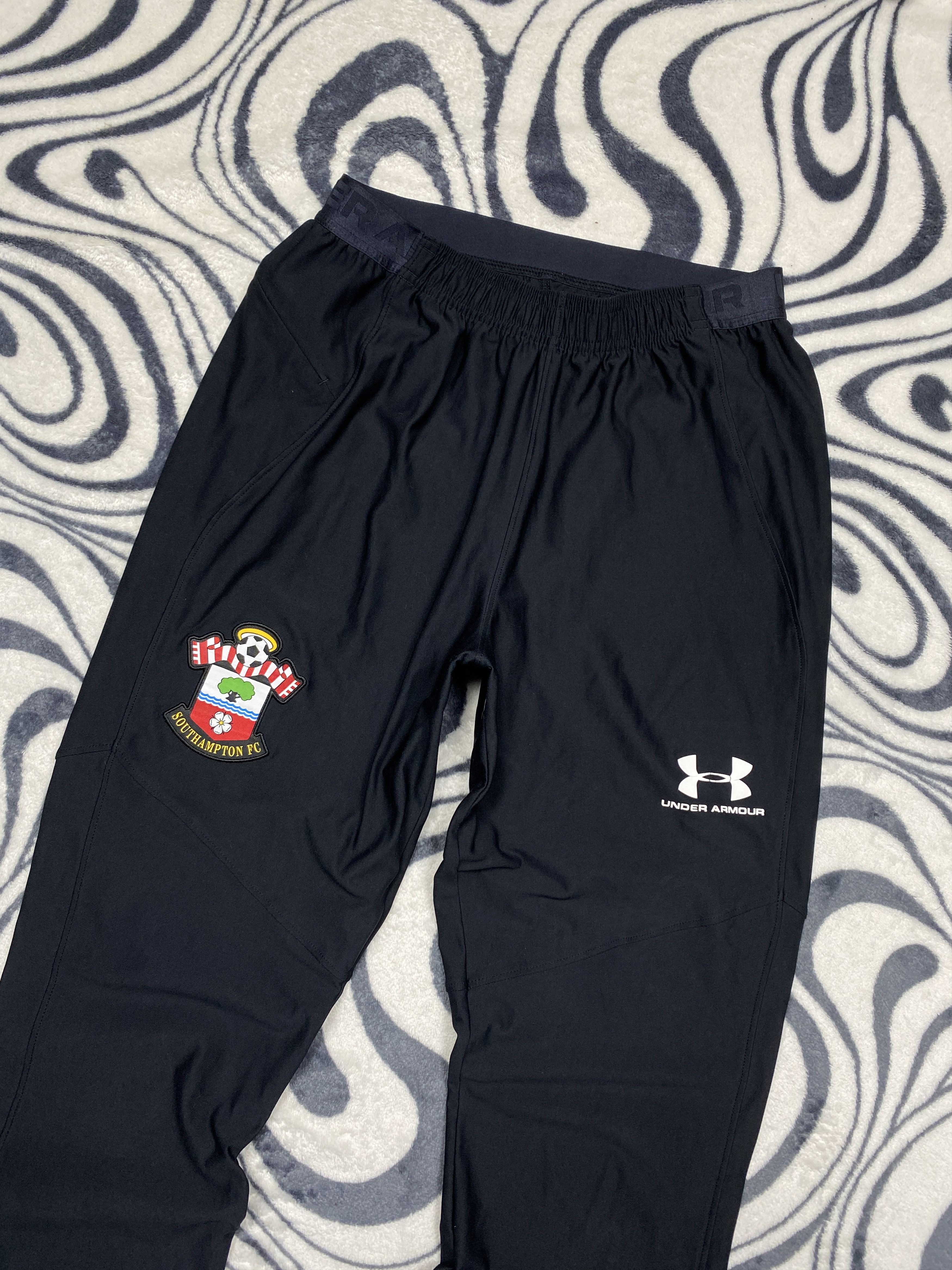 Under Armour Under Armour Southampton FC Mens Pants Size US 30 / EU 46 - 2 Thumbnail