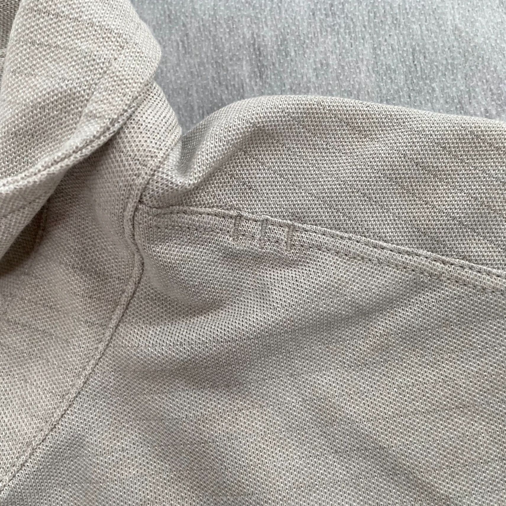 Lululemon Lululemon Tech Polo Shirt Mens Small Short Sleeve Beige Polyester Blend Blended Fabric Logo Button Front Polo Neckline Collared Crimson? Size US S / EU 44-46 / 1 - 4 Thumbnail