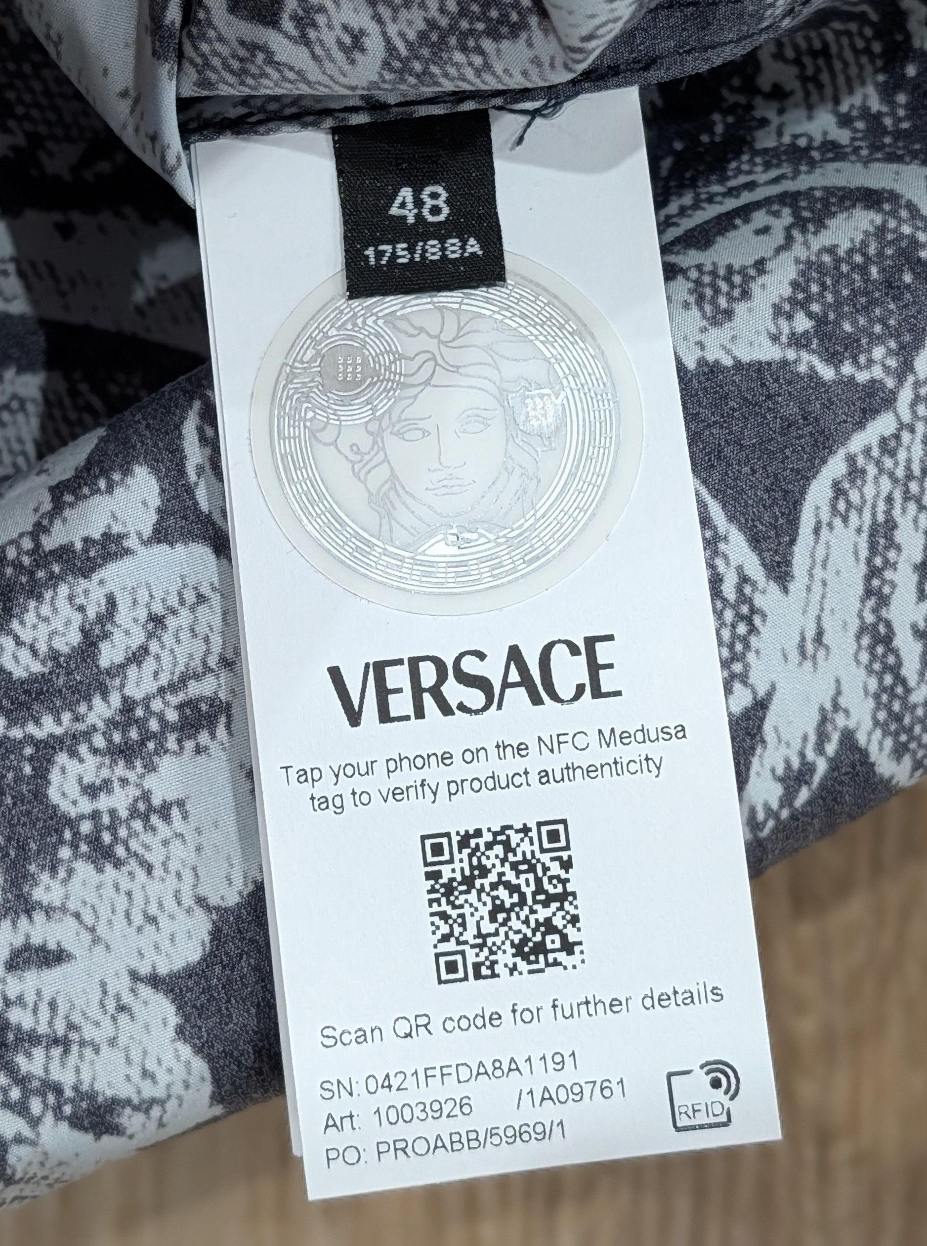 Versace VERSACE Baroque Stencil SS Button Up Shirt Navy 48 US Medim Size US M / EU 48-50 / 2 - 5 Thumbnail