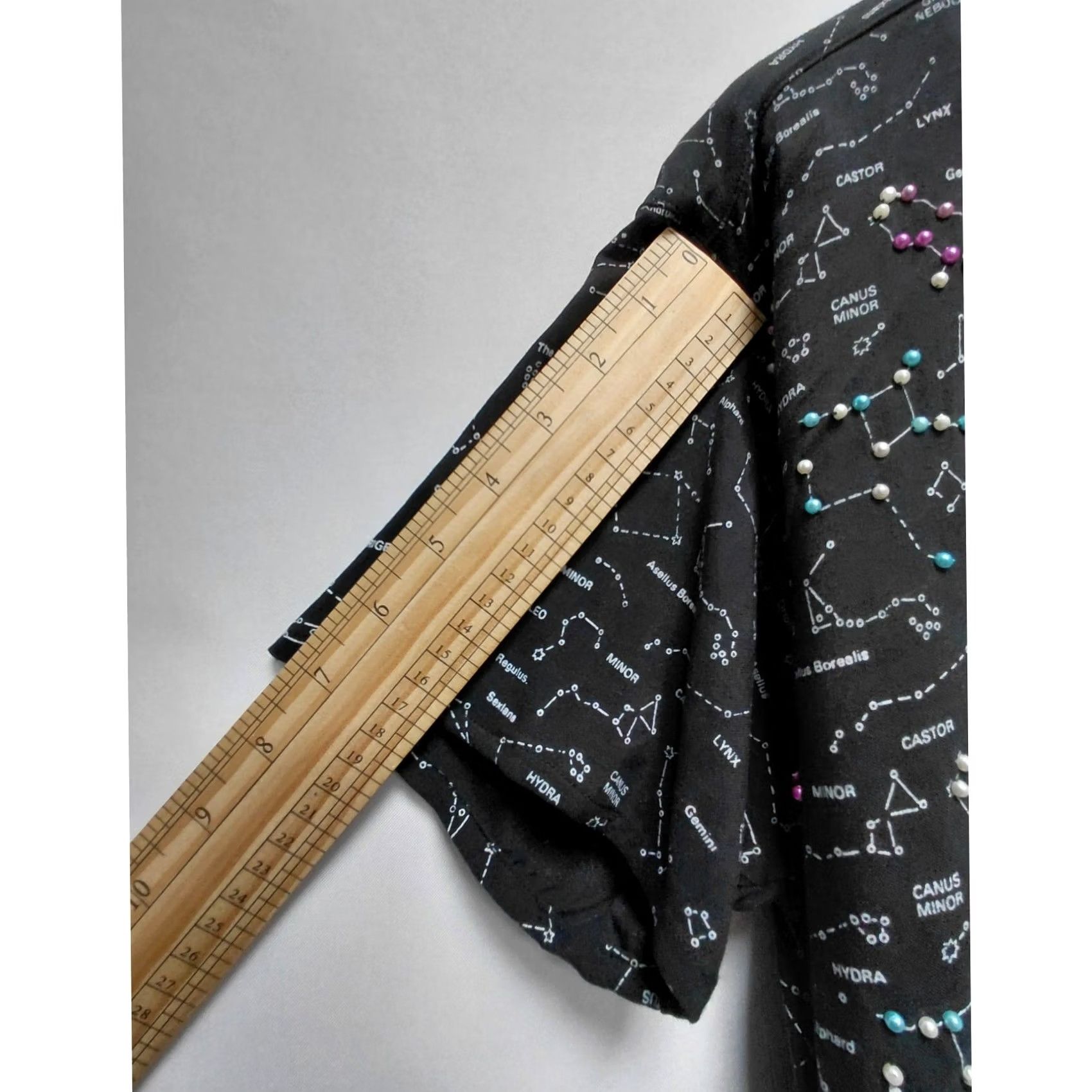 Express Cotton Express Black Constellation Print Shirt Rayon Size S Graphic Print Size US S / EU 44-46 / 1 - 7 Thumbnail