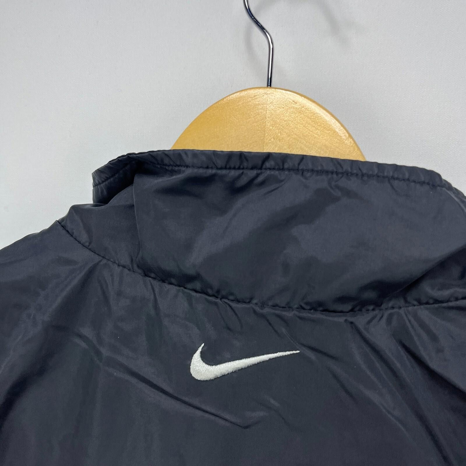 Nike Vintage Y2K Nike Swoosh Windbreaker Jacket Large Size US L / EU 52-54 / 3 - 12 Thumbnail