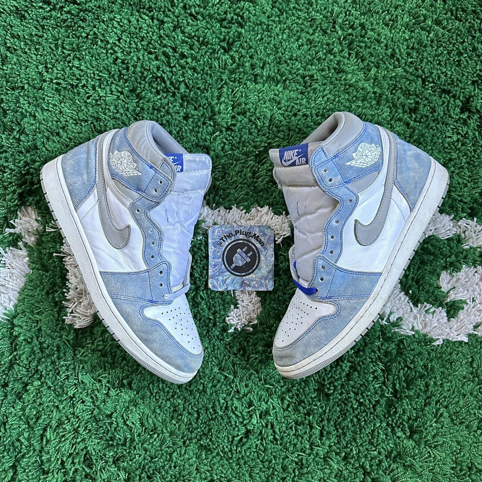 image of Air Jordan 1 Retro High Hyper Royal Shoes in Blue, Men's (Size 14)