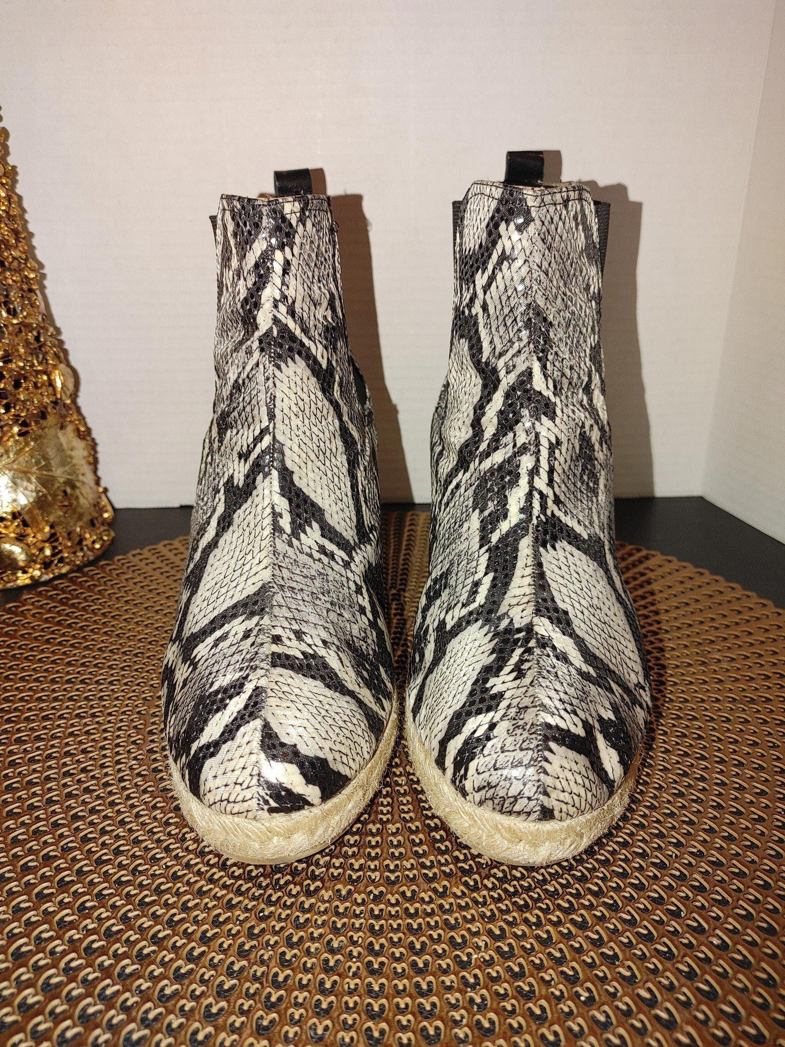 Designer Sara World Wedges Size 38 Size US 7.5 / IT 37.5 - 2 Thumbnail