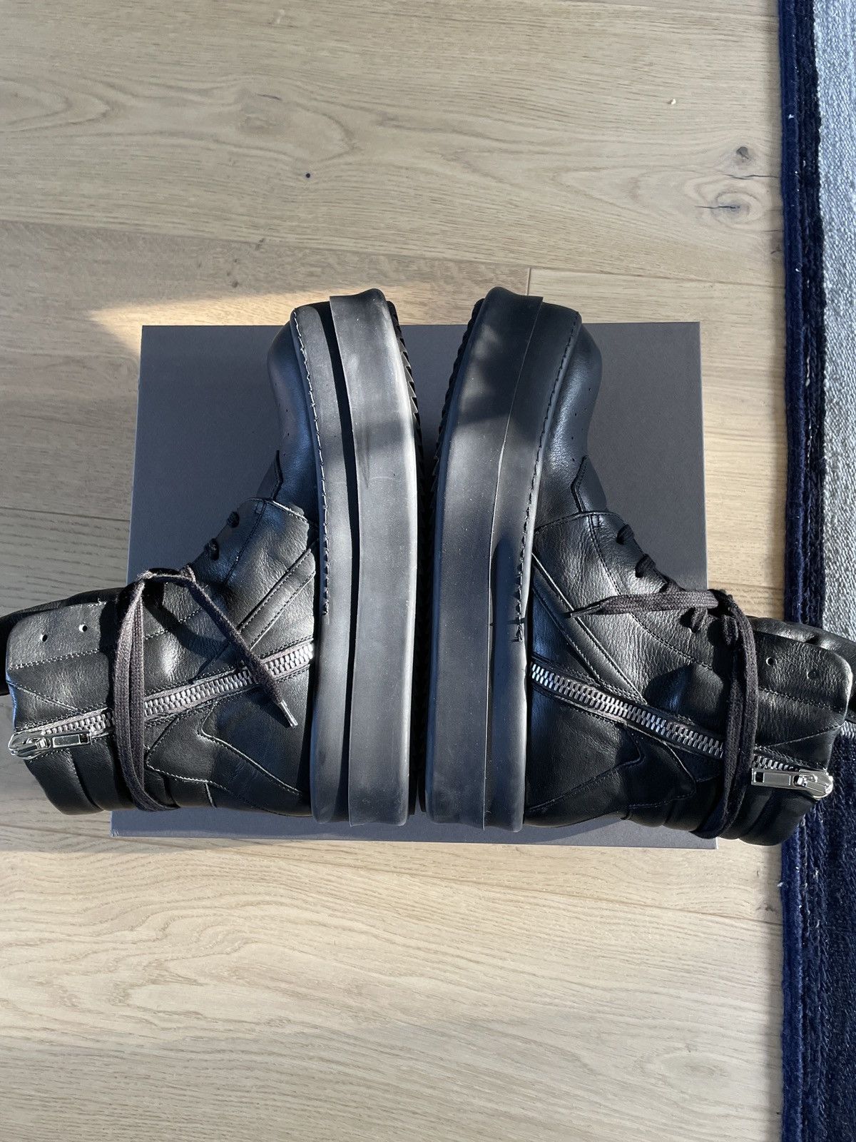 Rick Owens Rick Owens Geobasket Mega Bumper in Triple Black Size US 10 / EU 43 - 4 Thumbnail