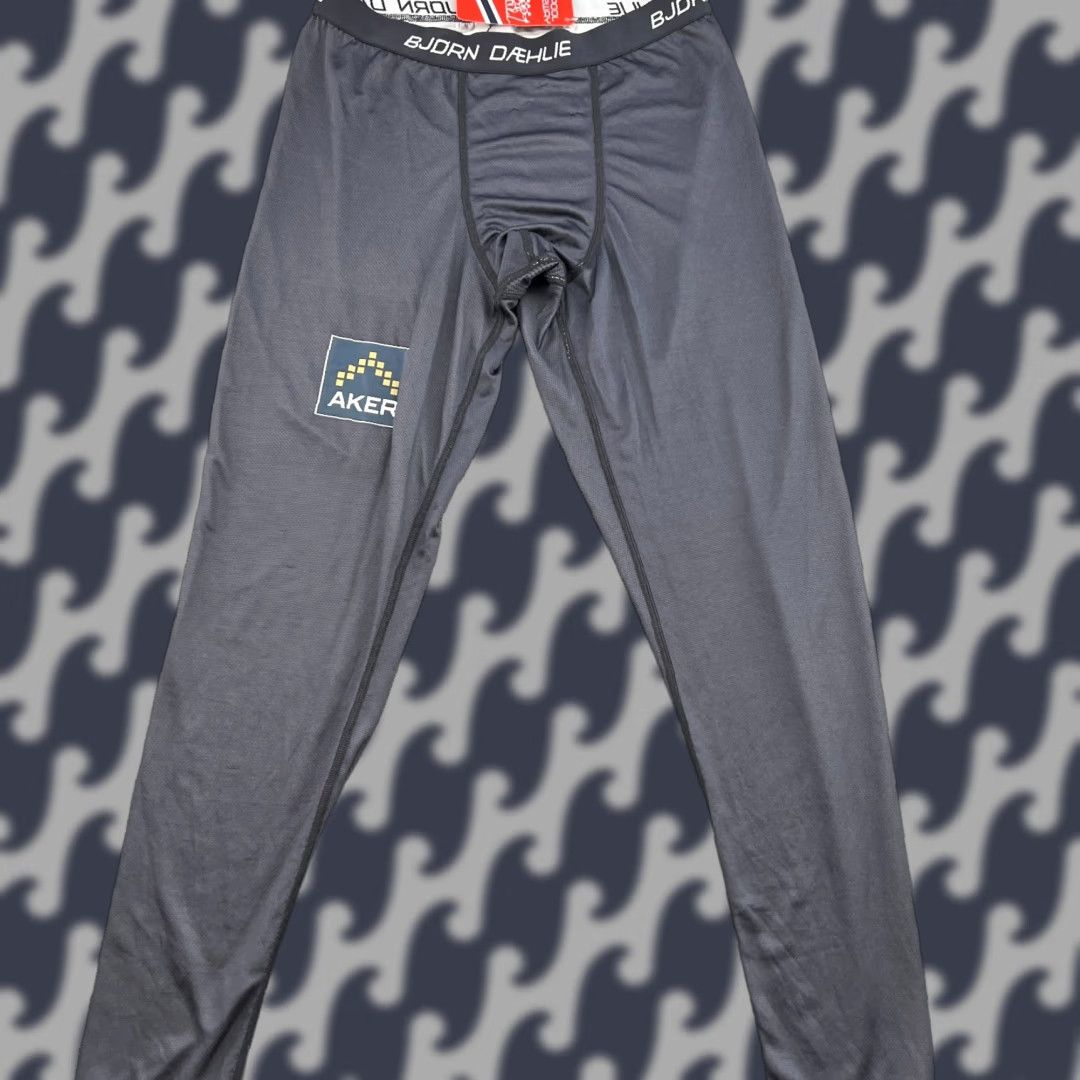 Helly Hansen Helly Hansen Bjorn Daehlie Base Layer Pants Outdoor Ski Winter Thermal Gray L Mens Track Pants Athletic Quick Dry Stretch Regular Polyester Blend Size US 33 - 1 Thumbnail