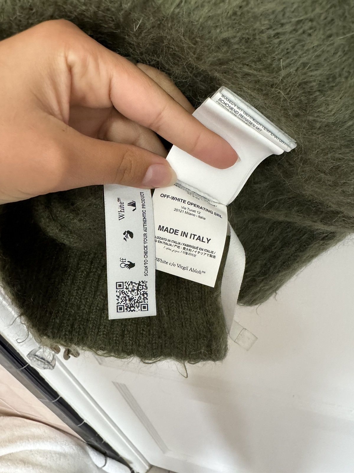 Off-White Off-White Purple & Green Helvetica Sweater Size S / US 4 / IT 40 - 5 Thumbnail