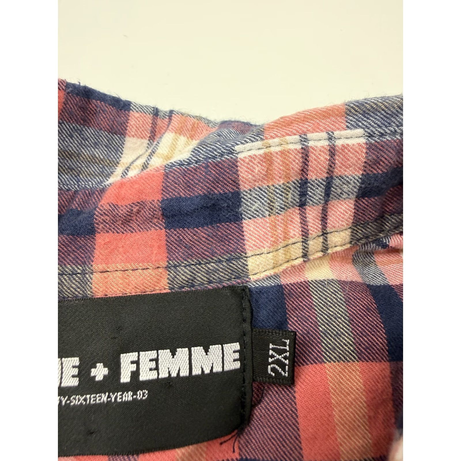 Vintage Homme + Femme Shirt Mens 2XL Pink Navy Plaid Sleeveless Flannel Button Up Casual Size US XXL / EU 58 / 5 - 4 Thumbnail