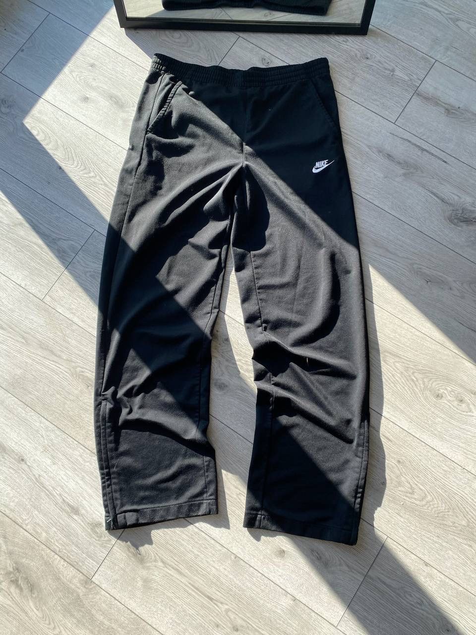 Nike × Vintage Vintage Nike Swoosh Baggy Trackpants Y2K M Size US 32 / EU 48 - 2 Thumbnail