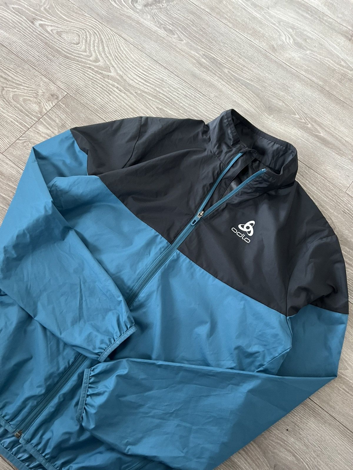 Japanese Brand × Odlo ODLO NEW COLLECTION POLYESTER RAIN RUN JACKET‼️ Size US L / EU 52-54 / 3 - 19 Thumbnail