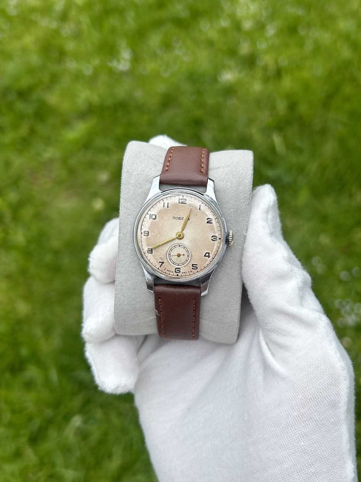 Vintage Vintage Pobeda Watch USSR Soviet Mechanical Authentic 1950s Size ONE SIZE - 2 Thumbnail