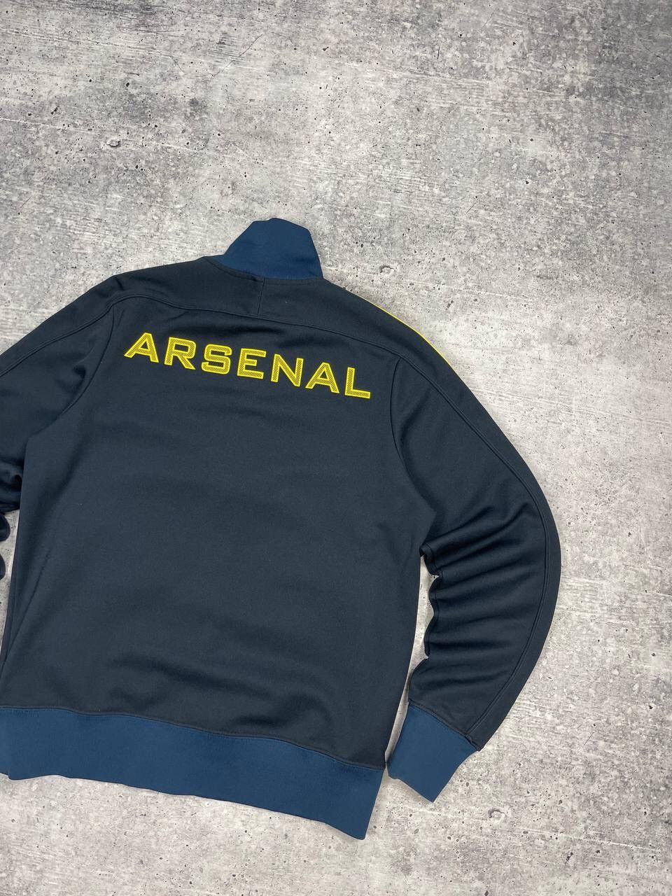Nike × Vintage Vintage Nike Y2K Style Football Arsenal Big Logo Zip Olympic Size US M / EU 48-50 / 2 - 17 Thumbnail