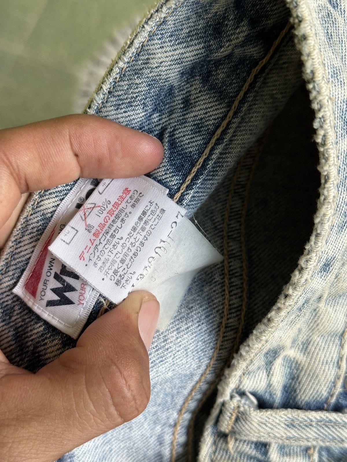 Vintage VINTAGE WRANGLER 💥 Patchwork Distress Denim 💥 Size US 30 / EU 46 - 9 Thumbnail