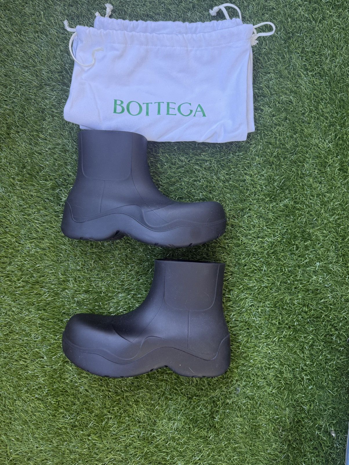 Bottega Veneta Bottega Veneta Green Puddle Bomber Boots size 42