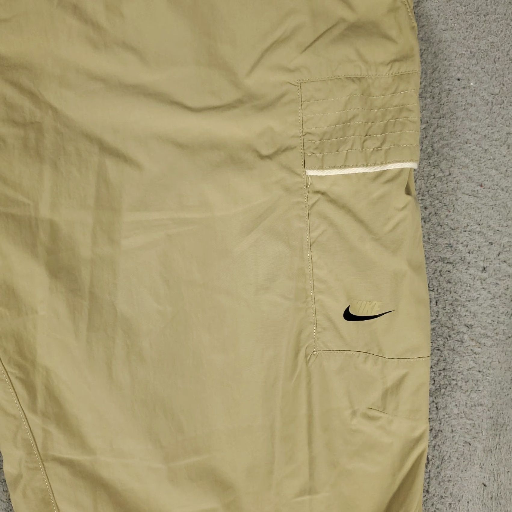Nike Nike Pants Mens Size 38 Beige Nylon Lightweight NSW Utility Pants Jogger Regular Inseam 28in - Khaki/Beige, Basketball/Running, Sportswear Mens Size US 38 / EU 54 - 3 Thumbnail