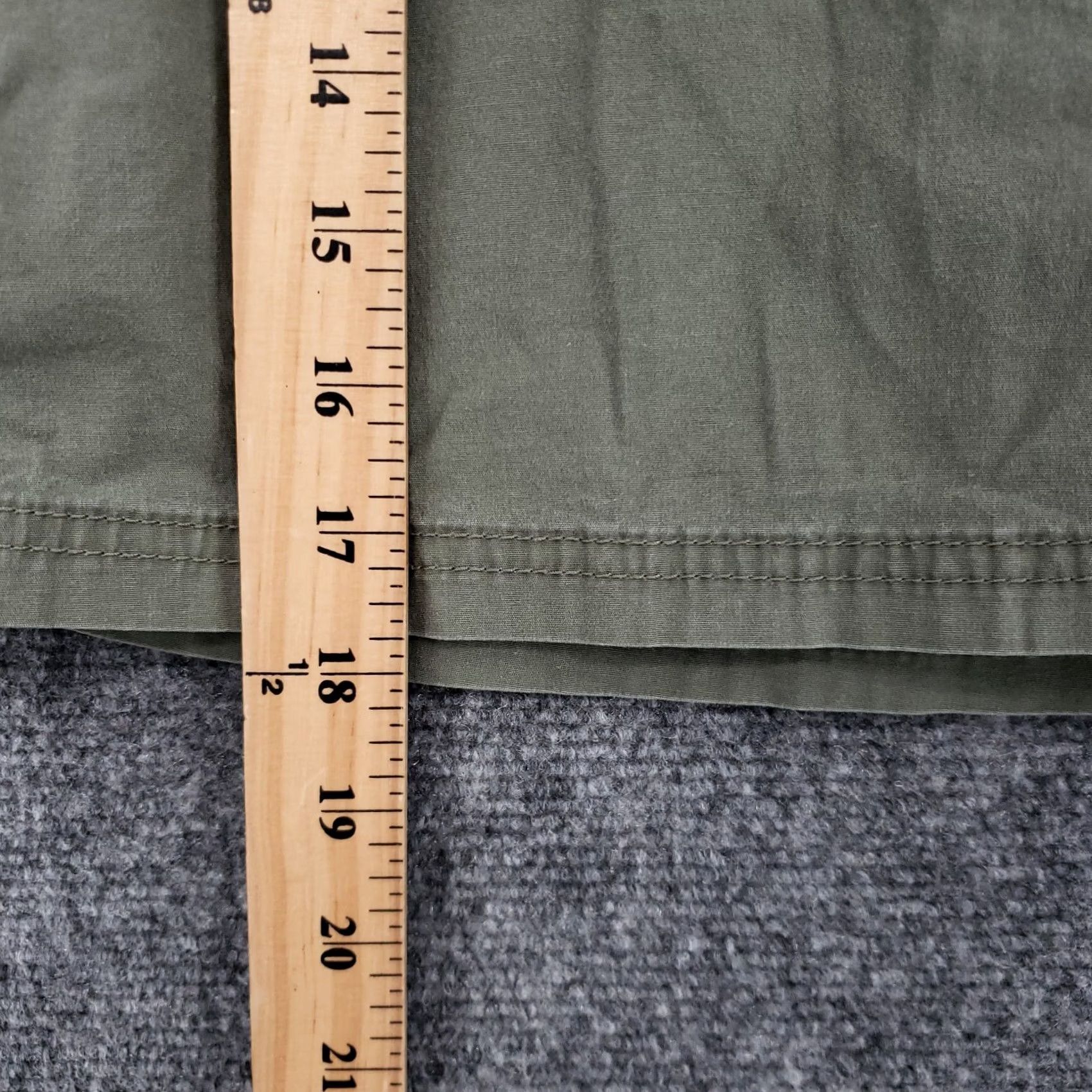 Croft & Barrow Croft & Barrow Skort Womens 18 Plus Green Short Skirt Stretch Comfort Pockets Zip Button Casual Travel Summer Spring Fall Plus Womens Green Skort 18 Size 40" / US 18 - 4 Thumbnail