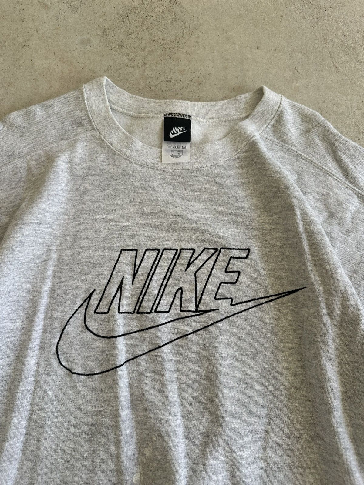 Nike Vintage Nike Sweatshirt Size US L / EU 52-54 / 3 - 3 Thumbnail