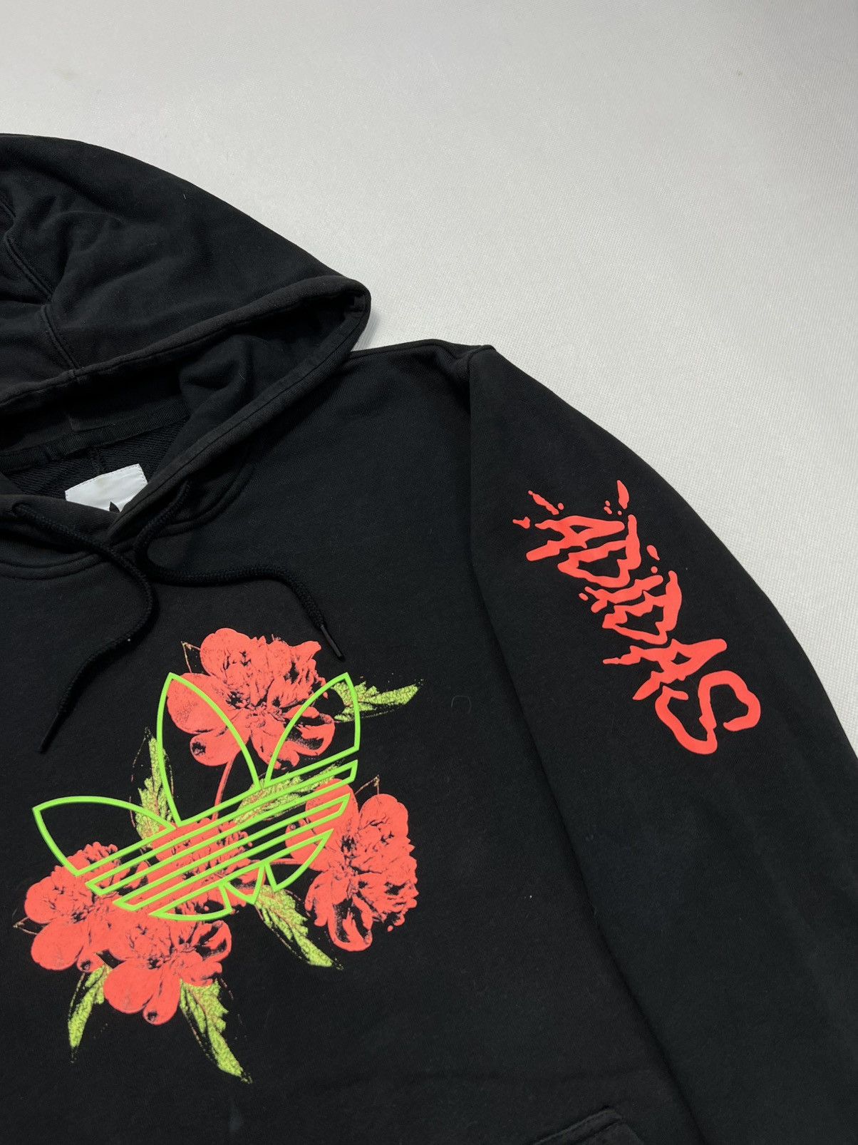 Adidas Hoodie Adidas Big Logo Flowers Black Size US M / EU 48-50 / 2 - 2 Thumbnail